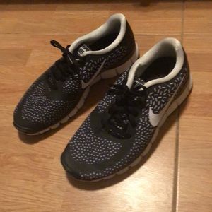 Nike shoes brand new